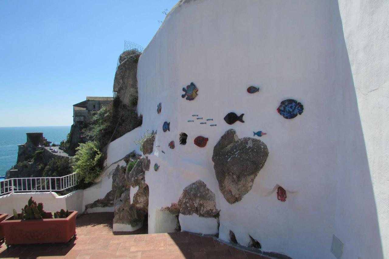 Domus Claudia Hotel Atrani Exterior photo