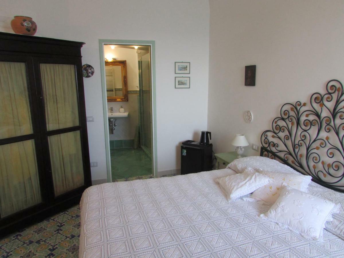 Domus Claudia Hotel Atrani Exterior photo
